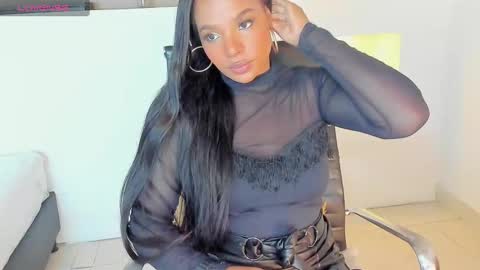 Snapshot of ivybliss8 chatting on January 25, 2025, 12:05 pm i v y b l i s s online show from January 25, 2025, 12:05 pm