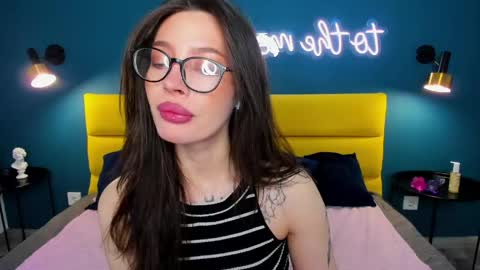 Snapshot of ivydainty chatting on April 26, 2026, 1:36 am Ivy online show from April 26, 2026, 1:36 am