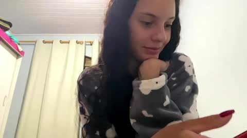 Ivy Desirer online show from March 27, 2026, 2:17 am