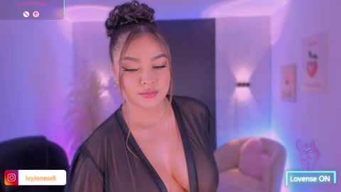 Ivy online show from May 15, 2026, 11:23 pm