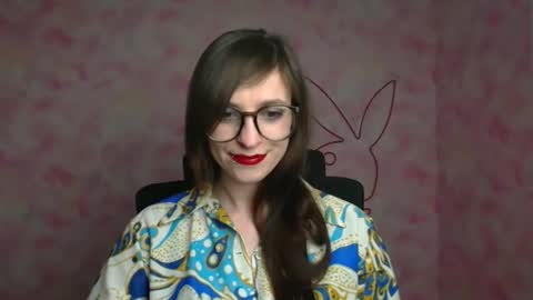 Ivy online show from April 17, 2026, 12:19 pm