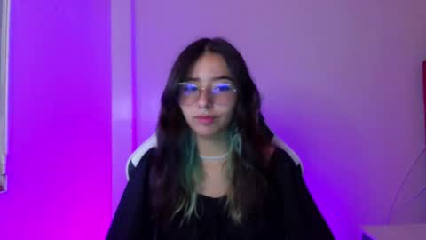 Ivy  online show from February 4, 2026, 9:53 pm