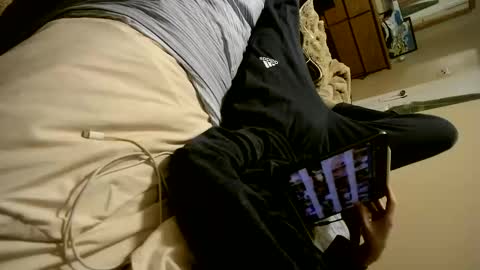 Snapshot of iwhitesmurf chatting on November 3, 2025, 5:52 am iwhitesmurf online show from November 3, 2025, 5:52 am