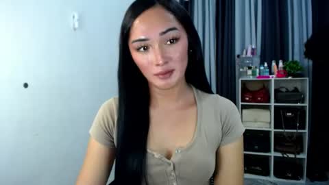Snapshot of iwillcum4u_ chatting on August 8, 2026, 2:19 pm iwillcum4u_ online show from August 8, 2026, 2:19 pm