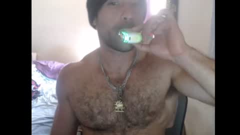 Snapshot of izak144 chatting on July 9, 2026, 6:12 pm izak144 online show from July 9, 2026, 6:12 pm