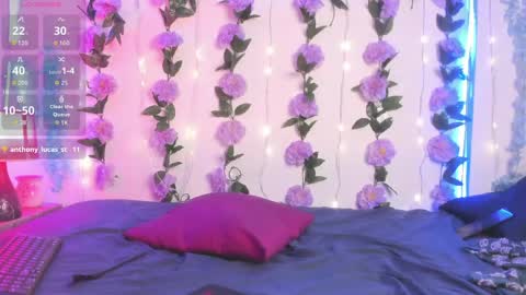 izan online show from March 30, 2026, 6:42 pm