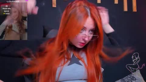 hot izys online show from March 26, 2026, 8:14 pm