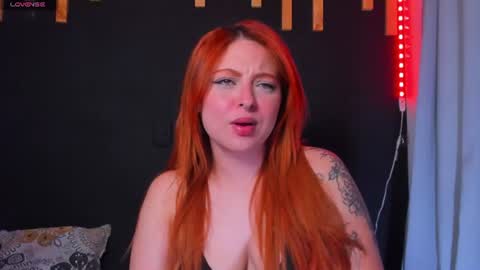 hot izys online show from July 24, 2026, 5:49 am