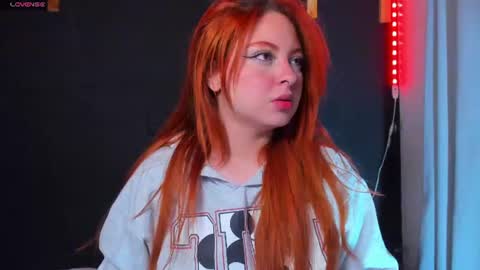 hot izys online show from July 25, 2026, 7:39 am