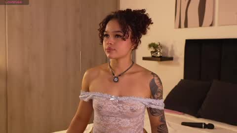 Izzy vega  online show from June 4, 2026, 11:33 pm