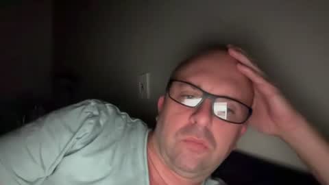 Snapshot of j0el75 chatting on August 1, 2026, 2:55 am j0el75 online show from August 1, 2026, 2:55 am