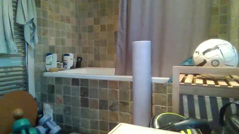 Snapshot of j4ckcock chatting on December 27, 2024, 9:06 am J4ckcock online show from December 27, 2024, 9:06 am