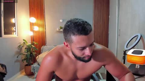 Calix  Independient model Insta and twt Calixsnake online show from April 28, 2026, 11:54 pm