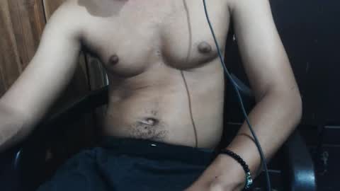 J online show from December 4, 2025, 2:10 am