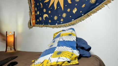 jaacksn online show from April 7, 2026, 8:04 am