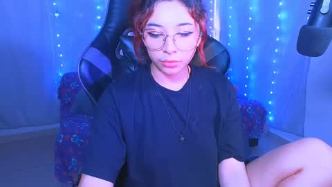 Snapshot of jaadee18 chatting on December 4, 2024, 5:33 pm jade 18 online show from December 4, 2024, 5:33 pm