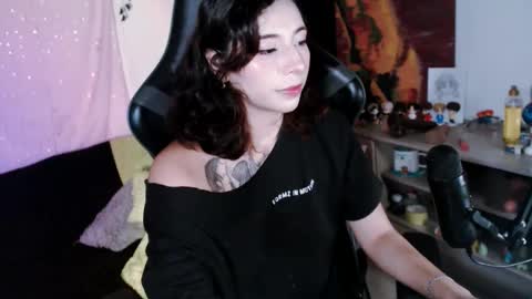 Snapshot of jaadee18 chatting on February 23, 2026, 2:53 am jade 18 online show from February 23, 2026, 2:53 am