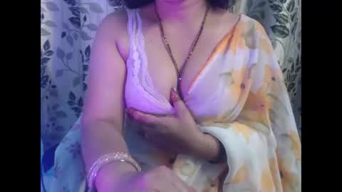 jaan80096 online show from October 19, 2025, 5:46 pm