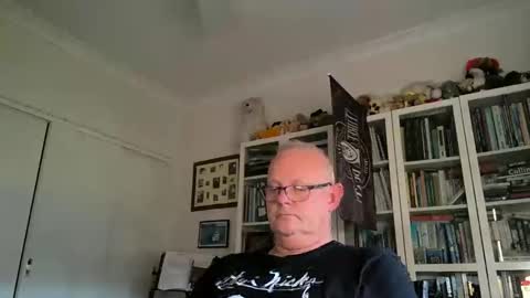 Snapshot of jacal711 chatting on September 12, 2025, 6:35 am jacal711 online show from September 12, 2025, 6:35 am