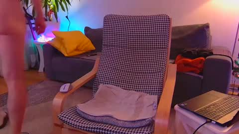 jacek___1 online show from December 24, 2024, 7:11 pm