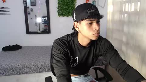 jack160724 online show from February 3, 2026, 9:53 pm