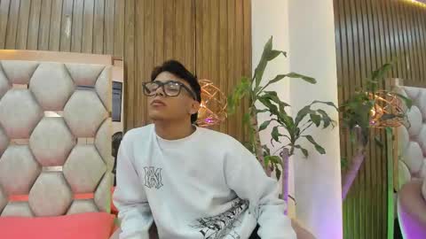 Snapshot of jack_sammy chatting on December 1, 2025, 5:12 am Jack online show from December 1, 2025, 5:12 am