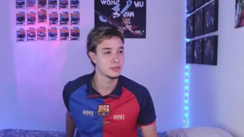 J online show from November 24, 2025, 5:18 am