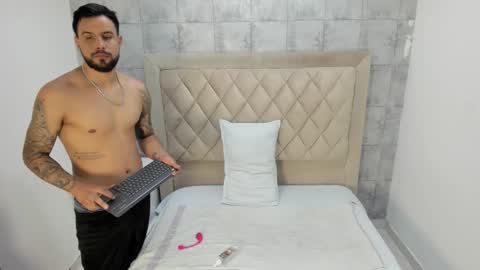 Jack White online show from December 4, 2025, 8:39 pm