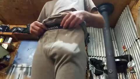 Snapshot of jackboys16 chatting on November 23, 2025, 8:58 am Dess online show from November 23, 2025, 8:58 am