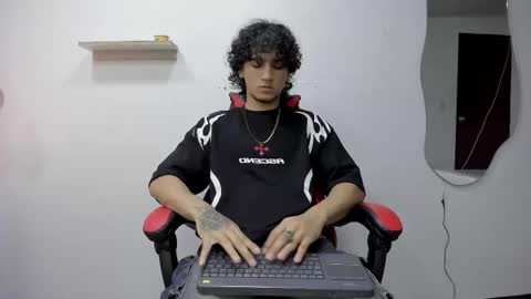 Snapshot of jackestaylor chatting on November 5, 2025, 5:07 am Jackes Taylor online show from November 5, 2025, 5:07 am