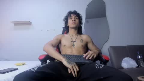 Jackes Taylor online show from April 21, 2026, 6:52 am