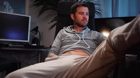 Snapshot of jackoffdude85 chatting on October 25, 2025, 3:07 pm Colten Carter online show from October 25, 2025, 3:07 pm