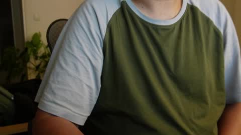 jackson7in2016 online show from April 12, 2026, 9:09 pm