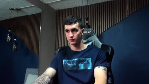 Snapshot of jacksonolsenn chatting on January 18, 2025, 3:59 pm Jackson Olsen online show from January 18, 2025, 3:59 pm