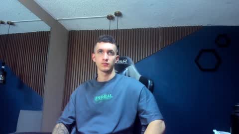 Snapshot of jacksonolsenn chatting on January 28, 2025, 6:39 pm Jackson Olsen online show from January 28, 2025, 6:39 pm