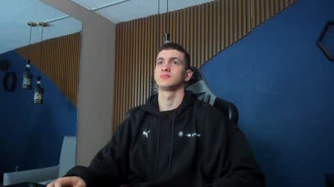 Snapshot of jacksonolsenn chatting on February 4, 2025, 12:11 pm Jackson Olsen online show from February 4, 2025, 12:11 pm