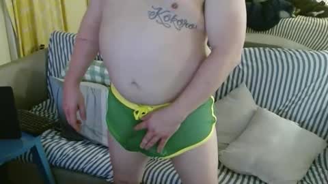 Snapshot of jacktowel chatting on April 9, 2026, 10:15 pm JackTowel online show from April 9, 2026, 10:15 pm