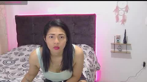 jacky_bill online show from April 15, 2026, 11:17 am