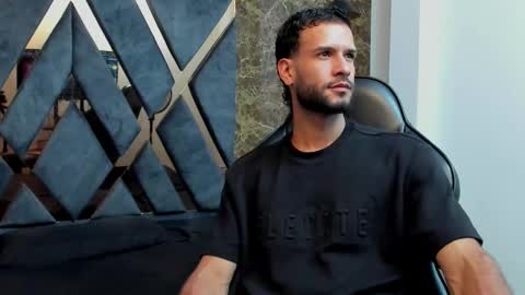 Jaco online show from February 2, 2026, 11:14 pm