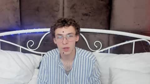 Snapshot of jacob_davidson chatting on June 5, 2026, 6:52 am Jacob online show from June 5, 2026, 6:52 am