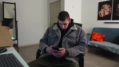 JACOB DEVON online show from April 9, 2026, 6:13 am