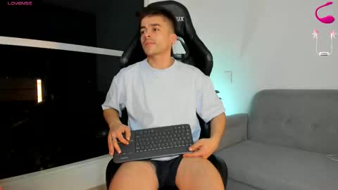 JACOB FERRER online show from February 28, 2026, 11:28 pm