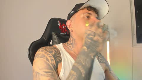 jacobb116 online show from December 14, 2024, 2:23 am