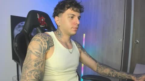 jacobb116 online show from October 21, 2025, 12:11 am