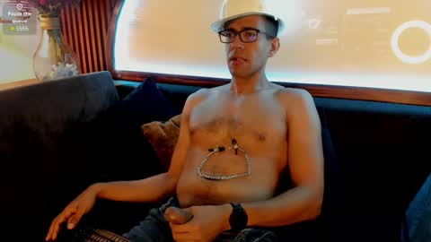 Snapshot of jacobdraven chatting on November 15, 2025, 4:43 am jacobdraven online show from November 15, 2025, 4:43 am