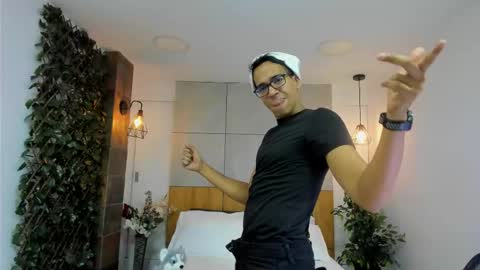 Snapshot of jacobdraven chatting on December 16, 2025, 3:33 am jacobdraven online show from December 16, 2025, 3:33 am