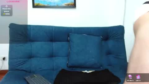 jacobgz1 online show from March 10, 2025, 12:40 am