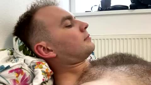 jacobhairyvip online show from June 12, 2026, 3:33 pm