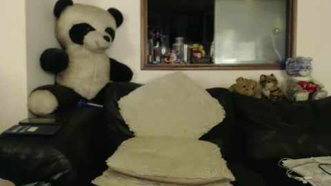 Jacques online show from February 9, 2026, 3:54 am