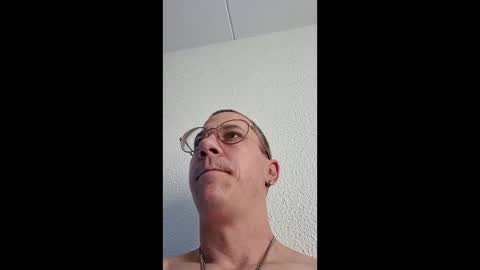 jacquesfournirr online show from April 14, 2026, 11:55 pm